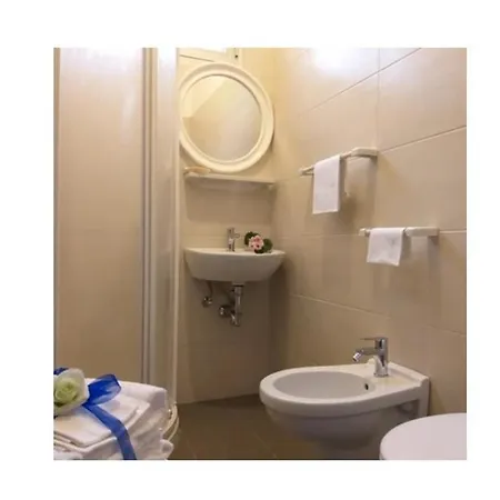 Palace Hotell