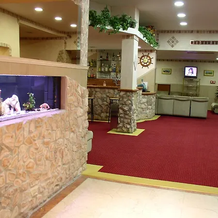Hotell Palace 3*